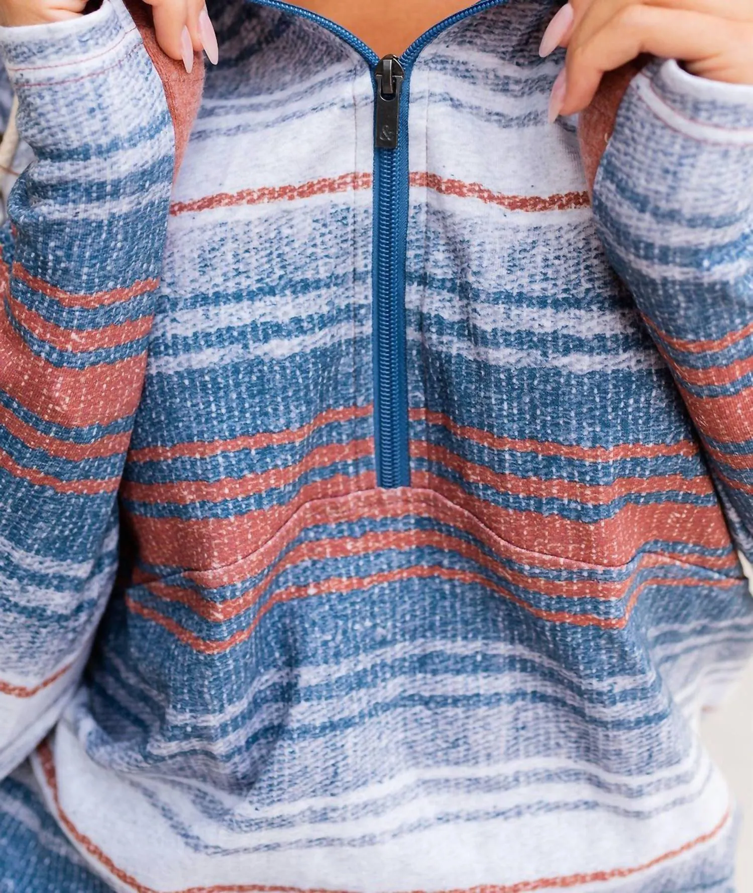Half Zip Sweatshirt In Serape Sapphire
